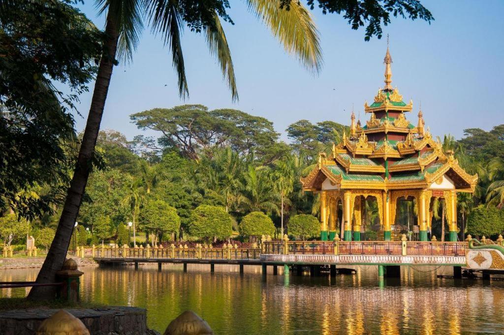 Yuzana Hotel Yangon Dış mekan fotoğraf