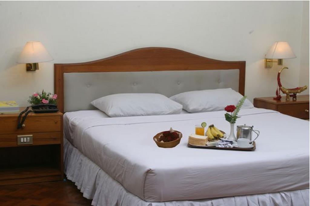 Yuzana Hotel Yangon Dış mekan fotoğraf