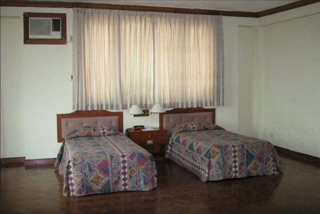 Yuzana Hotel Yangon Dış mekan fotoğraf