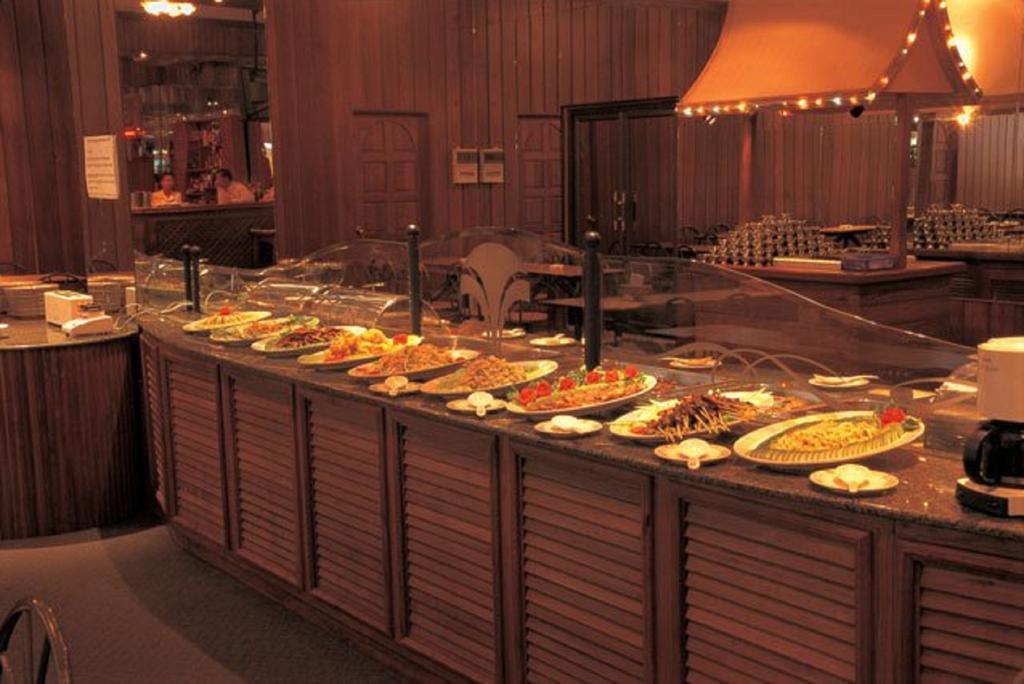 Yuzana Hotel Yangon Dış mekan fotoğraf