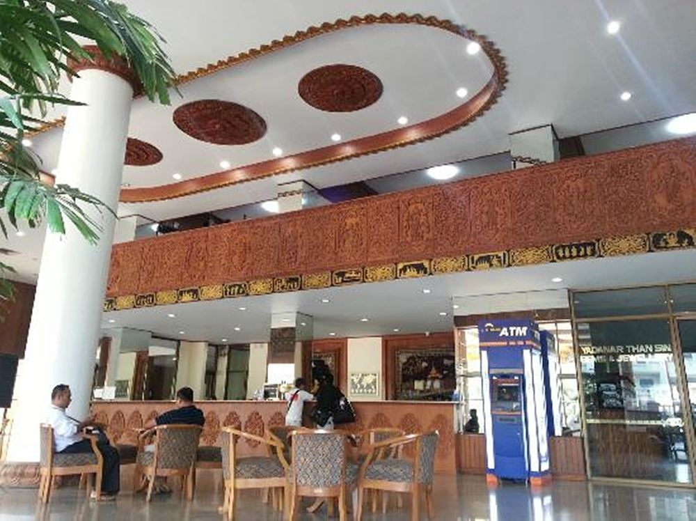 Yuzana Hotel Yangon Dış mekan fotoğraf